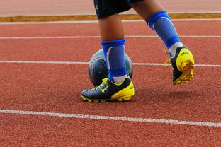 米兰体育在线登录-球队是否更倾向利用定位球制造边路进攻机会，球队是否更倾向利用定位球制造边路进攻机会